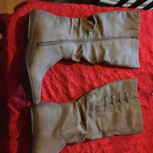 Cliffs Fordham boots size 9 M